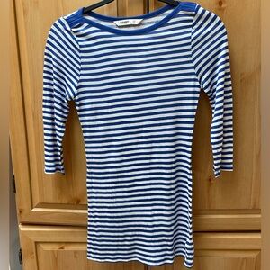 Cute blue striped top! Brand new 💙